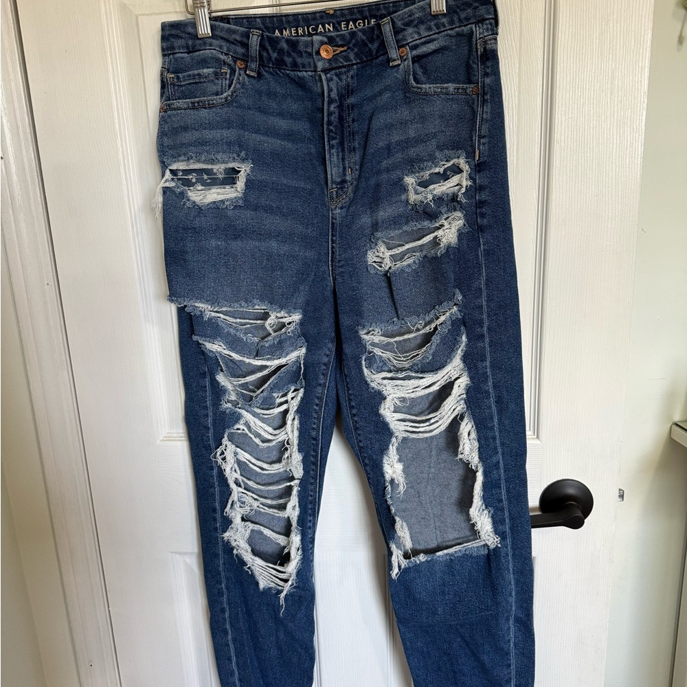 American Eagle Outfitters Women's Distressed Blue Jeans